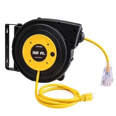 Imagem de SURAIELEC Carretel de Cabo de Extensão de 50 Pés, Cabo de Extensão Retrátil de Calibre 14, Cabo de Alimentação para Serviço Pesado Sjtow 14 Awg/3C, Disjuntor de 13 A, Torneira Tripla Iluminada, Montag
