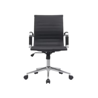Imagem de Cadeira de Escritório Diretor em Couro Preta, com Braços Cromados, Mecanismo Relax, Altura Ajustável, Suporta até 120 Kg