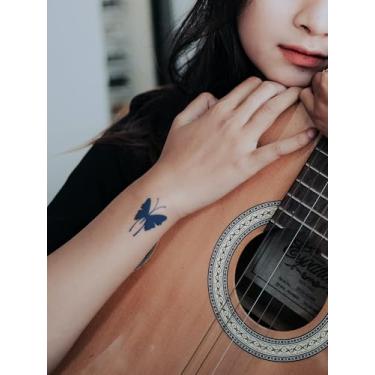 Imagem de Suco de ervas semipermanente artificial criativo borboleta padrão 7-14 dias sem derramamento não reflexivo pés ombro pescoço mão braço perna clavícula corpo tatuagem adesivo tatuagem falsa 1 peça