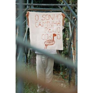 Imagem de O Sonho Caminha Pelo Corpo