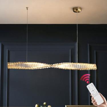 Imagem de Lustre moderno linear com luminária pendente de cristal alongado, iluminação LED com controle remoto e regulagem de intensidade, estilo nórdico, ideal para sala de jantar, bar, café, restaur