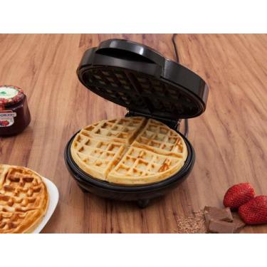 Imagem de Waffle Maker Mondial Preto e Inox 1200W GW -01, Preto e Prata, 220V