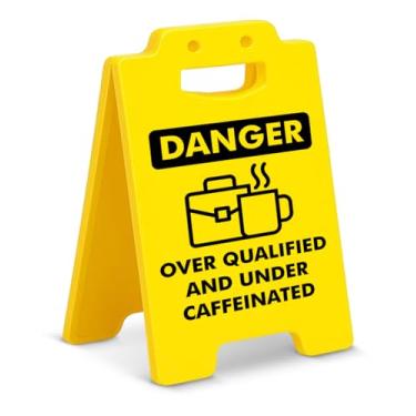 Imagem de Placa engraçada de cuidado, decoração de mesa de escritório, presentes para colegas de trabalho, besties, chefe, placa de aviso no local de trabalho, decoração de mesa de escritório