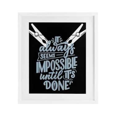Imagem de Stupell Industries Impossible Until It's Done Impressão emoldurada cinza sob vidro, design por Jesse Keith, 40,6 x 33,5 cm