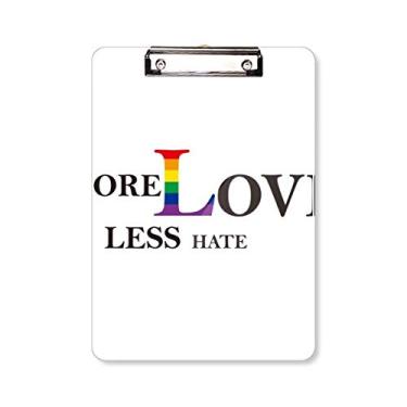 Imagem de LGBT Placa de apoio com bandeira de arco-íris mais amor menos ódio pasta, bloco de notas A4