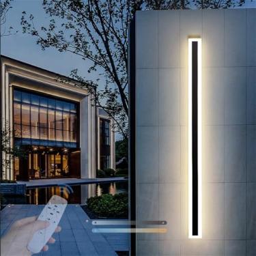 Imagem de Luminária de parede regulável para garagem externa com controle remoto Arandelas de parede LED pretas 10% de brilho Luzes de parede Villa externa IP65 à prova d'água Faixa longa 2700K-6500K,