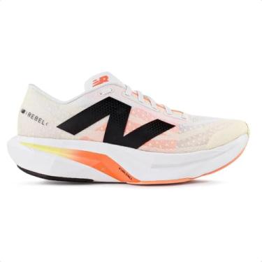 Imagem de Tênis New Balance Fuelcell Rebel V4 Branco Laranja e Amarelo - Feminino - 37 - Branco
