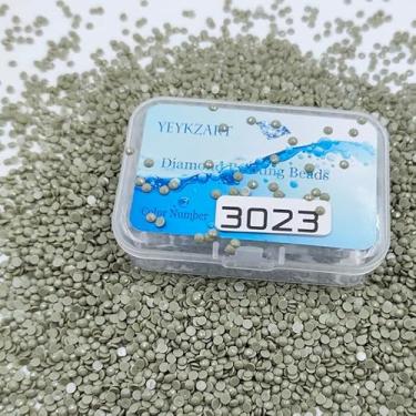 Imagem de YEYKZART 3023 Peças de reposição de pintura de diamante, brocas, contas, brocas, pedras redondas para arte de diamante, cor ausente, 3500 peças