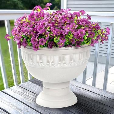 Imagem de Khyxvbcd Flores artificiais para decoração de casa de jardim interno ao ar livre, margarida de flor sintética com folhas de eucalipto, plantas falsas, vegetação, buxo, varanda, pátio, 12 pacotes