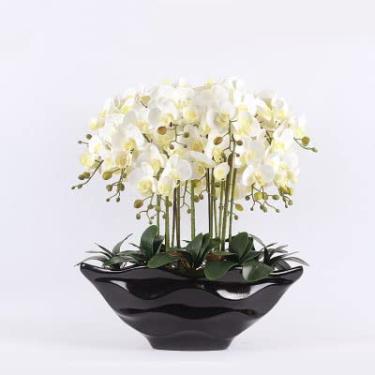 Imagem de LMJYU Flor artificial com vaso de orquídea, Phalaenopsis, flores artificiais de seda simulada com vaso de cerâmica, planta falsa em vaso para escritório em casa
