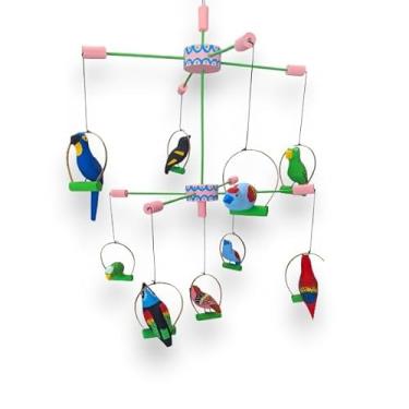 Imagem de Mobile Decorativo Pássaros da Amazônia, Madeira Artesanal Pintado à Mão, 60x38cm, para Quarto de Bebê