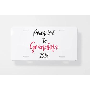 Imagem de Promoted to Grandma 2018 Capa para placa de carro - Capa para placa de carro - 15 x 30 cm