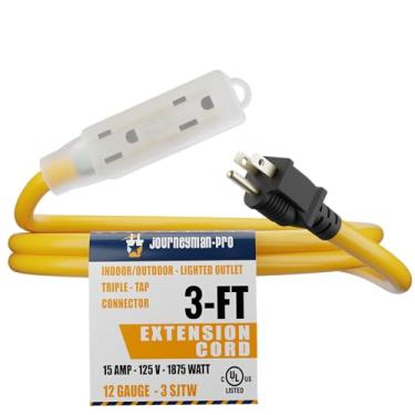 Imagem de Cabo de extensão iluminado para ambientes externos – Divisor de cabo de alimentação amarelo resistente da Journeyman-Pro 3 pinos NEMA 5-15P para três tomadas elétricas (3 fios em linha) 5-15R – 15 A 125 Volts curto (3FT)