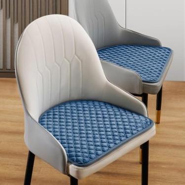 Imagem de Almofada Semicircular para Cadeira 44x41cm - Antiderrapante, Espessada e Curvada para Jantar, Confortável e Durável, Apoio Lumbar Ergonômico (Azul)