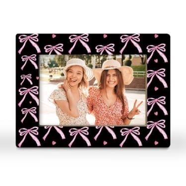 Imagem de CGBHW Porta-retrato para casais com laço rosa e preto, presente feminino para namorada, amigas, irmãs, presentes de noivado, para mulheres, 10 x 15 cm, horizontal para exibição de mesa
