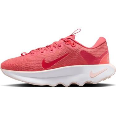 Imagem de Nike Motiva Tênis feminino de caminhada (DV1238-802, Magic Ember/Dark Melon/Washed Coral/Magic Ember), Ember mágica/melão escuro/coral lavado/brasa mágica, 36