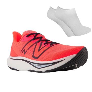 Imagem de Kit Tênis New Balance Rebel V3 Masculino + Par de Meia