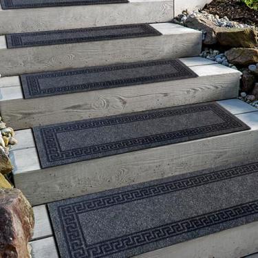 Imagem de Aucuda 6 tapetes de escada para ambientes externos de 21,6 cm x 76,2 cm para idosos e cães em degraus de madeira, tapete antiderrapante de borracha com isolamento térmico, tapete de escada para casa