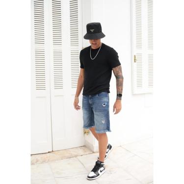 Imagem de Bermuda Jeans Masculina com Rasgo e Barra Desfiada  21633 Escura Consciência-Masculino