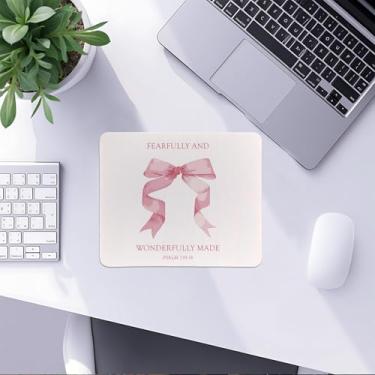 Imagem de Tapete de mouse cristão com laço rosa Preppy Coquette, mouse pad moderno com versículo da Bíblia para casa, escritório, dormitório, laptop, computador, acessórios de mesa, suprimentos, presentes