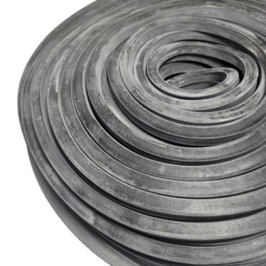 Imagem de Borracha Perfil Esponjoso Vedação 10x10mm Macio - 50 Metros Borrachas 