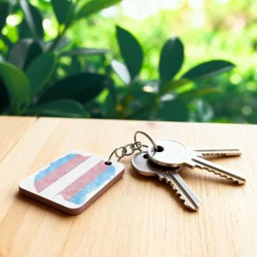 Imagem de Kit 25 Chaveiros MDF Lembrancinhas LGBT - Bazar dos Quadros, Bandeira 