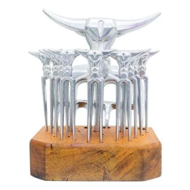 Imagem de Kit Garra de Urso + Garfo Tridente + 12 Garfinhos Petisco + Suporte em