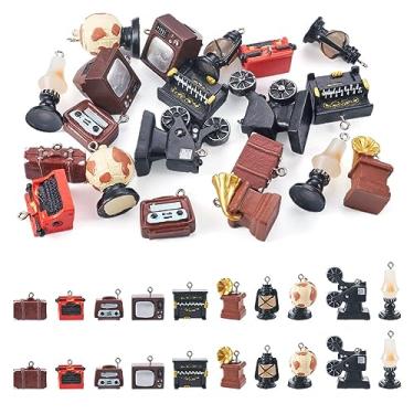 Imagem de Boutigem 20 peças de berloques de resina retrô mini nostálgicos móveis lanterna modelo gramofone paisagismo pingente ornamentos para colar, chaveiro, joias, artesanato DIY, Resina, Sem pedras