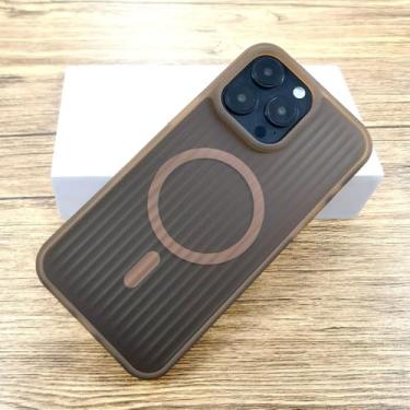 Imagem de Capa fosca de luxo com textura ondulada para iPhone 17, 16, 15, 14, 13, 12 Pro Max e 16 Pro, com carregamento sem fio, marrom, para iPhone 14