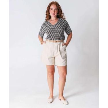 Imagem de Bermuda Plus Size Feminina Sarja Bolsos Bege-18040 - Vizzy, Bege, 46
