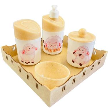 Imagem de Kit Higiene Baby Ovelhinha Menina c/bandeja MDF - 5 Peças - Dóia Kids,