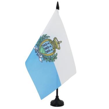 Imagem de Bandeira de mesa de San Marino da AZ Flag de 12,7 cm x 20,32 cm – Bandeira de mesa de Sammarinese 21 x 14 cm – Bastão de plástico preto e base