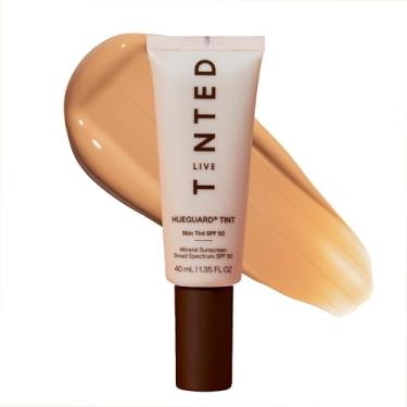 Imagem de Live Tinted Hueguard Skin Tint FPS 50 - Protetor solar mineral matizado com cobertura montável leve-média com um acabamento hidratante e radiante - Resistente à água e ao suor, 40 ml - Shade 08