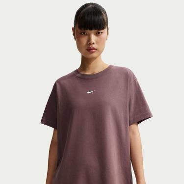 Imagem de Camiseta Nike Sportswear Classic Feminina-Feminino