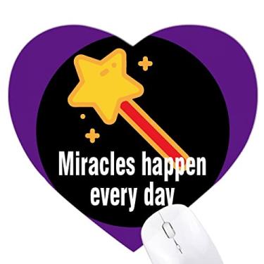 Imagem de Miracles Happen Every Day Mousepad de coração Tapete de borracha para escritório