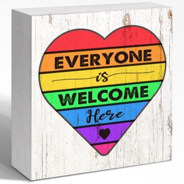 Imagem de WUZYOU Lgbtq Gay Pride Wood Box Sign Wall Decoration, Rainbow Everyone Is Welcome Here Wood Block Sign Wall Decorate, Rainbow Heart Home Office Desk Tabletop Shelf Decoration
