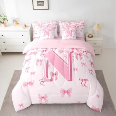 Imagem de jejeloiu Conjunto de edredom solteiro com laço rosa para meninas, meninos, meninas, 7 peças, lençol com letra N, monograma, laço coquete, microfibra leve e macia