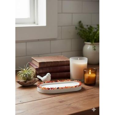 Imagem de Bandeja Decorativa organizadora branca com pedras decorativas