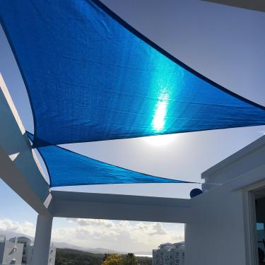 Imagem de SUNNY GUARD Guarda-Sol 20'X20'X20' Triângulo Azul Protetor Solar Uv Para Quintal, Deck, Pátio, Jardim, Atividades Ao Ar Livre E Instalações (Fazemos Tamanho Personalizado)