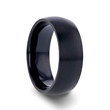 Imagem de Thorsten Marauder | Anéis de titânio para homens | Titânio leve | Ajuste confortável | Aliança de casamento masculina de titânio preto com acabamento escovado abobadado - 8 mm, Metal