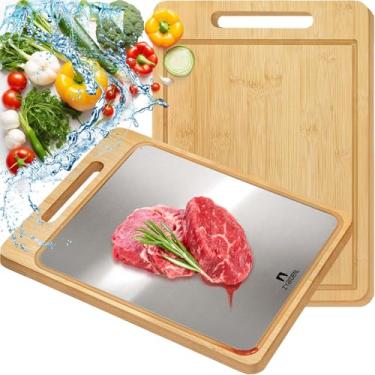 Imagem de ZYBIDEAL Tábua de corte de titânio e bambu, tábua de corte de dois lados para cozinha, tábua de cortar com ranhuras para carne, legumes e frutas, 28 x 40 cm
