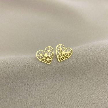 Imagem de Brinco Coração Vazado Detalhado