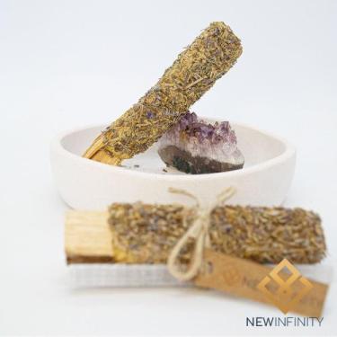 Imagem de Kit Selenita e Defumador Bastão de Palo Santo Emantado com Lavanda - N
