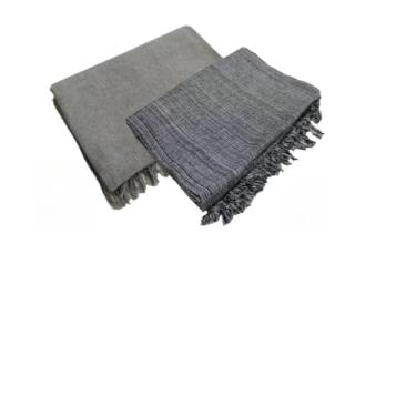 Imagem de Conjunto de mantas extragrandes para sofá (2 peças), dimensões 300 x 180 cm, material de algodão puro, com finalidades decorativas e protetoras. (Cinza Chumbo + Preto Mesclado)