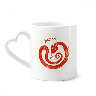 Imagem de Ano de cobra animal China zodíaco caneca vermelha café cerâmica copo de coração de vidro