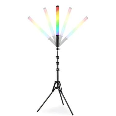 Imagem de Kit Iluminação Profissional com Tripé 2m e Bastão de LED RGB Branco Quente e Frio para Estúdio, Foto e Vídeo(Tripé + bastão de LED)