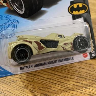 Imagem de Hot Wheels - Batman: Arkham Knight Batmobile - GTB54