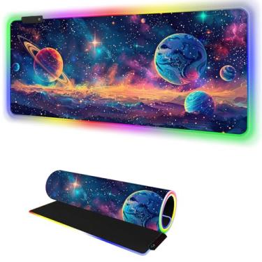 Imagem de Mouse pad RGB de LED, tapete de mesa I 81,5 x 29 cm, tapete de mouse grande, GG, grande, 14 modos de luz LED, base de borracha antiderrapante, à prova d'água, teclado para jogos de PC, planeta