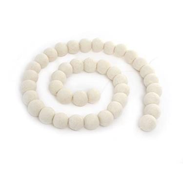 Imagem de Glaciart One Guirlanda de bolas de feltro para decoração de Natal – Decoração para Natal, aniversário, festas de casamento – Fio decorativo de 2,8 m com 40 bolas brancas de neve – Lã NZ, feltro à mão no Nepal
