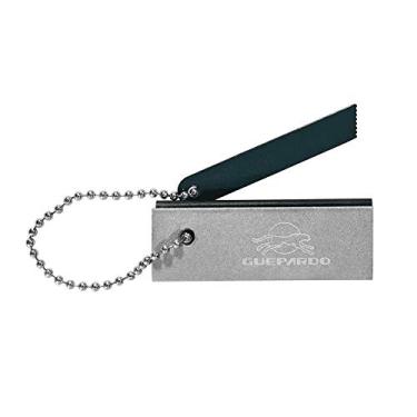 Imagem de Guepardo, Pederneira Flint, Modelo FireMaster, Pedra Flint + Liga de Magnésio e Alumínio, Compacta, Ideal para Acampamentos e Emergências